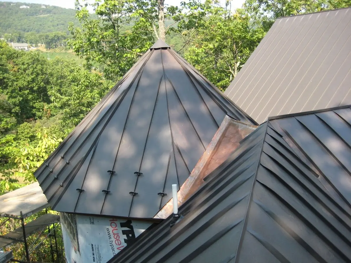 Professional Roof Tarp Installation by Craftsman Roofing in Southbury